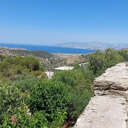 Aloni Stone With Private Parking