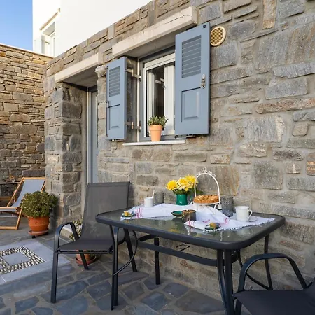 Holiday home Aloni Stone With Private Parking