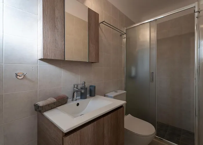 בית נופש Aloni Stone With Private Parking Lefkes (Paros)